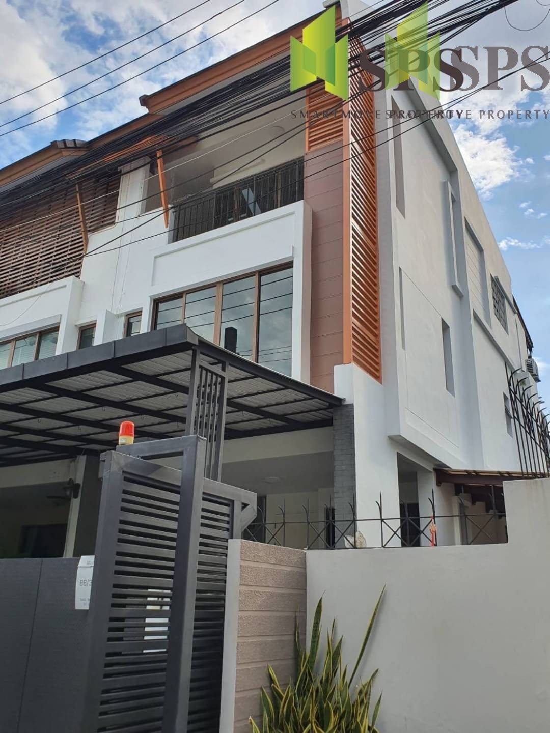 Townhouse at The Private Sukhumvit 97/1 for SALE (SPS P386)