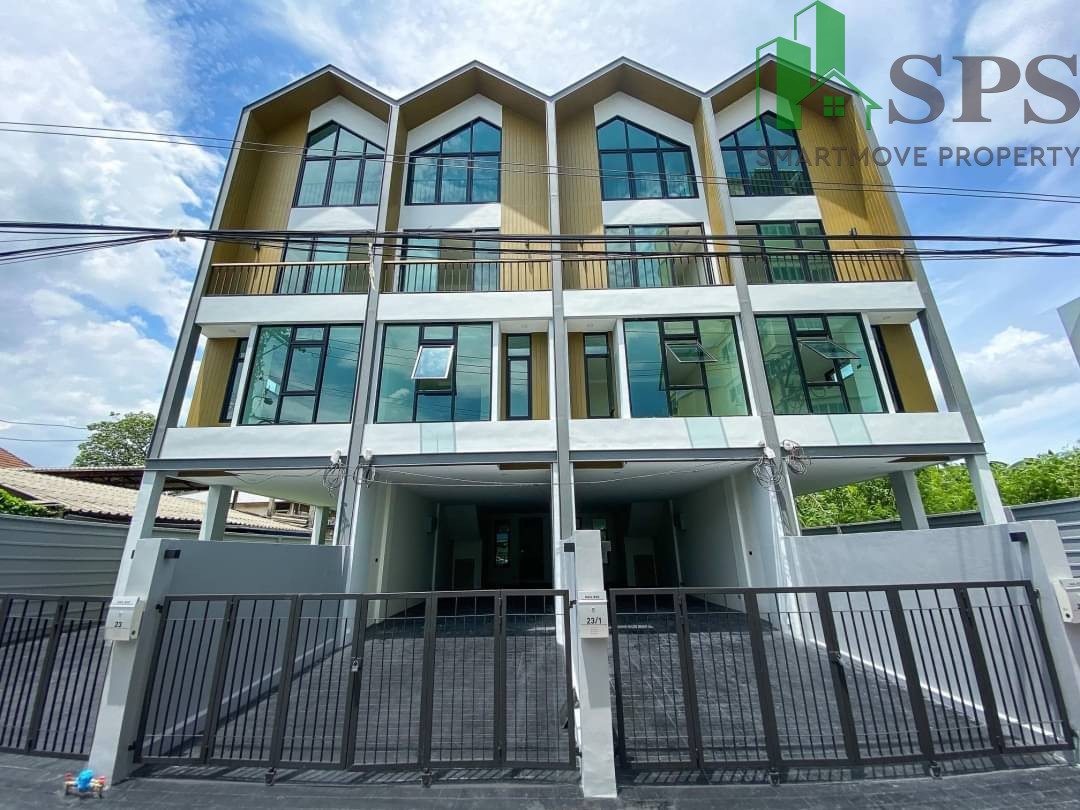 SPACE Home Office for RENT and SALE Sukhumvit 101/1 ( SPSP448)