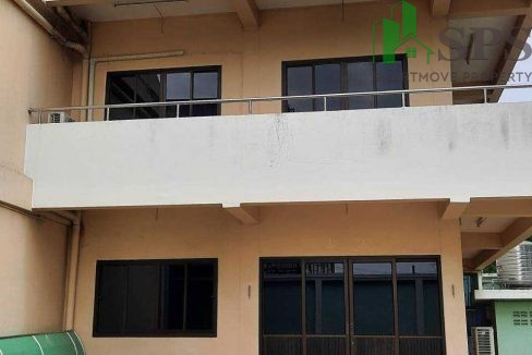 Office building and warehouse for rent at Kanchanapisek 25 (SPSAM447) 04