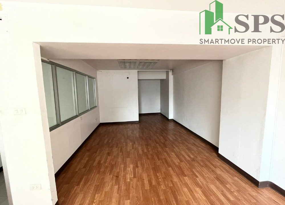 Office building for rent near Central Rama 3 (SPSAM464) 02