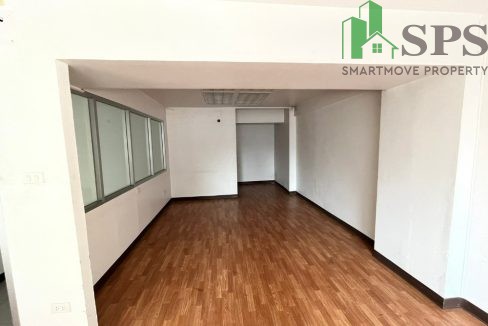Office building for rent near Central Rama 3 (SPSAM464) 02