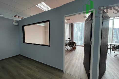 Office space for rent at Rama 9 . (SPSAM537) 02