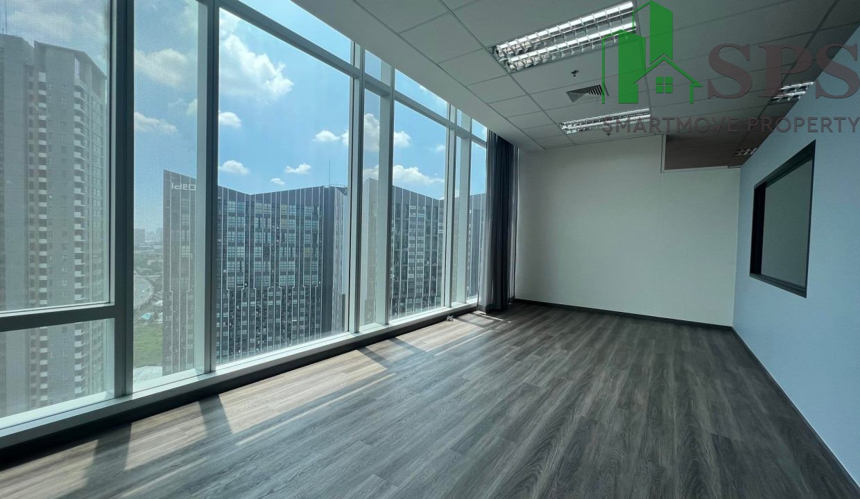 Office space for rent at Rama 9 . (SPSAM537) 06