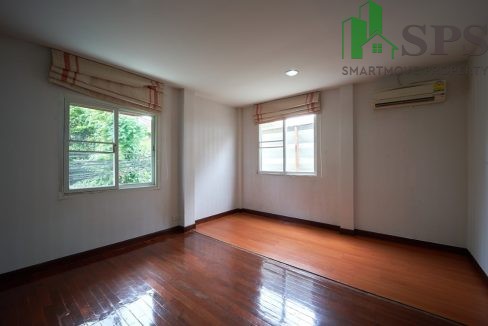 Townhouse for rent at Rama 3. (SPSAM516) 10