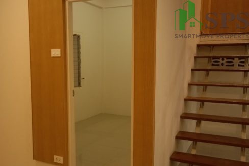 Townhouse for rent located in Soi Udomsuk. (SPSAM470) 04