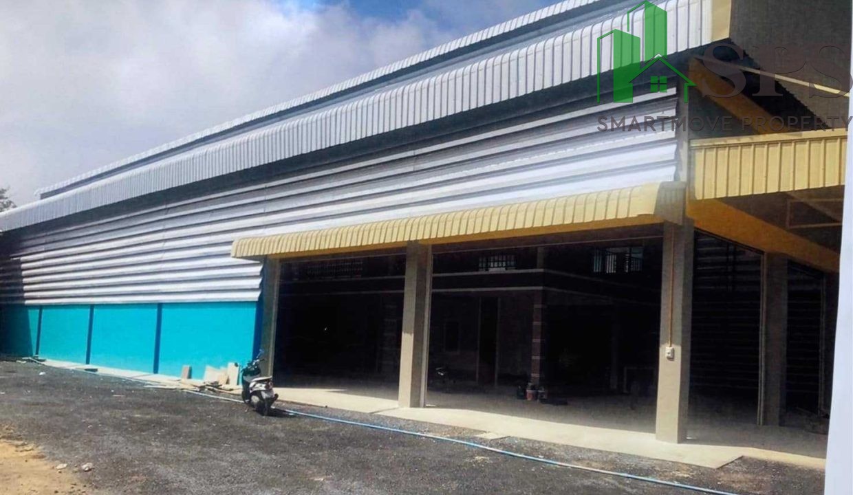 Warehouse and office for rent at Bangna-Trad km. 44 (Bangkok inbound side) (SPSAM500) 01