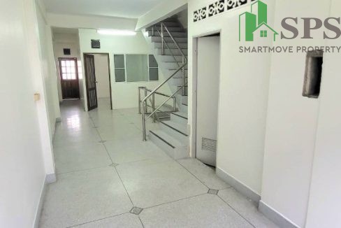 Commercial building for rent located in Soi Sukhumvit 105.(SPSAM620) 07