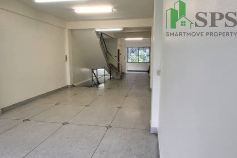 Commercial building for rent located in Soi Sukhumvit 105.(SPSAM620) 10