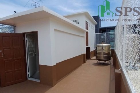 Commercial building for rent located in Soi Sukhumvit 105.(SPSAM620) 18