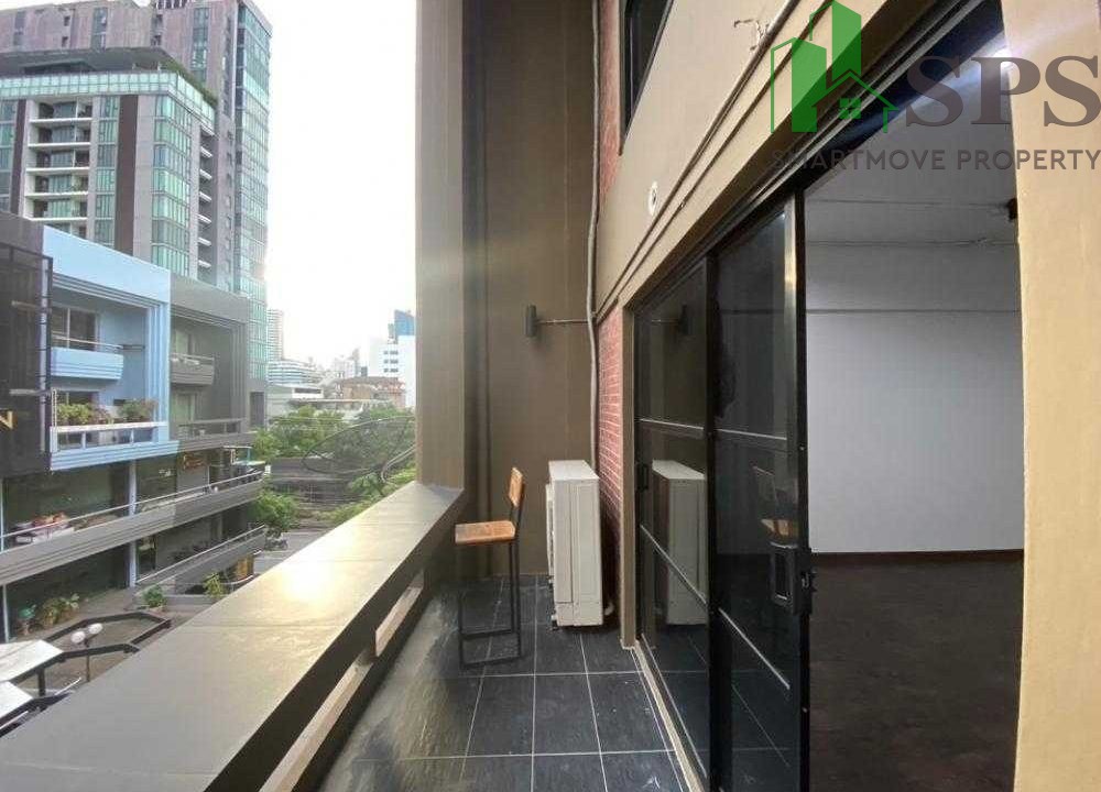 Commercial buildings for rent, floors 3-5 at Park Avenue Ekamai. (SPSAM566) 10