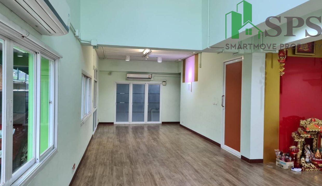 Office building for rent at Srinakarin. (SPSAM631) 04