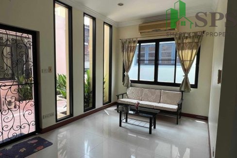 Single house for rent at Ratchaprarop Road. (SPSAM598) (5)
