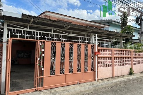 Single house for rent located in Soi Sukhumvit 101-1 (SPSAM586) 01