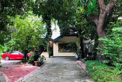 Single house for rent located in Soi Sukhumvit 31. (SPSAM624) 05