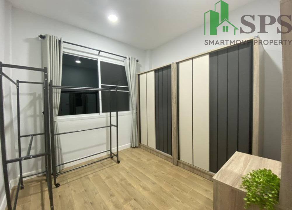 Single house for rent near MRT Lat Phrao. (SPSAM577) 11