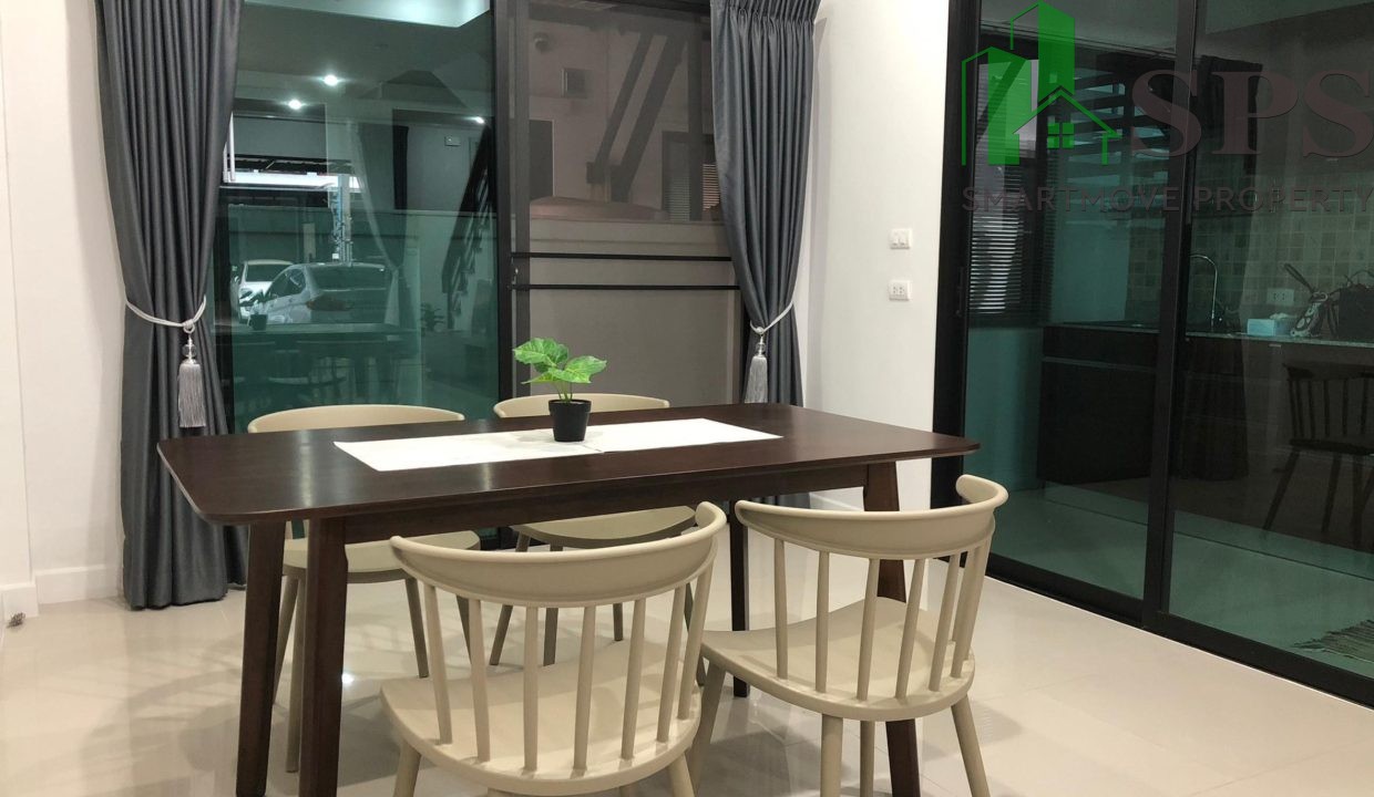 Townhome for rent Supalai Essence Ladprao. (SPSAM643) 05