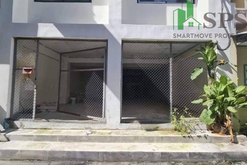 Commercial building for rent, Soi Sukhumvit 4. (SPSAM756) 02
