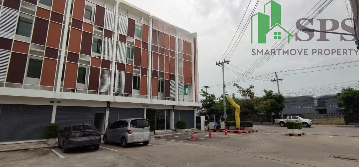 Commercial building for rent Vizio Ramkhamhaeng. (SPSAM795) 01