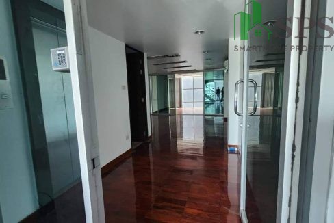 Commercial building for rent at Thonglor Soi 13 (SPSAM757) (8)