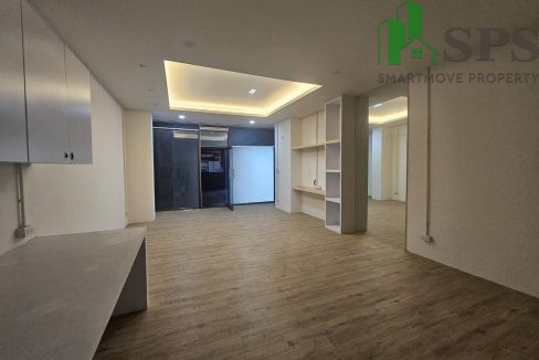 Office space for rent near BTS Udomsuk. (SPSAM776) (7)