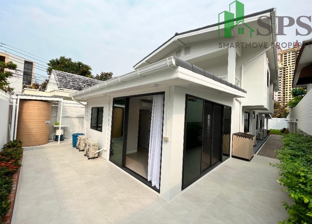 Single house for rent near BTS Ari and BTS Saphan Khwai. (SPSAM806) 05