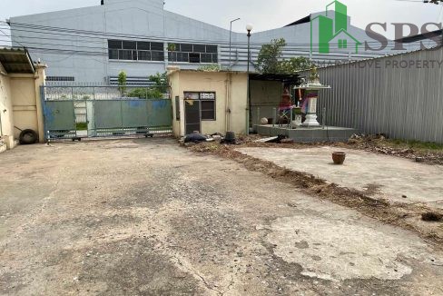 Factory for rent at Soi King Kaew 21-1. (SPSAM887) 02