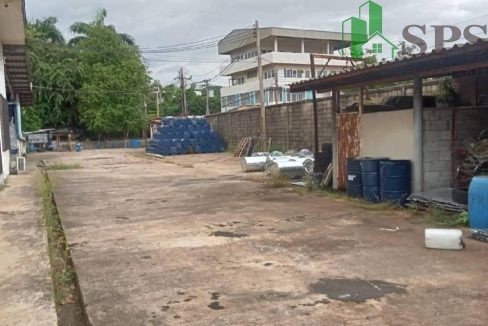 Factory for rent on Pu Chao Saming Phrai Road. (SPSAM847) 01