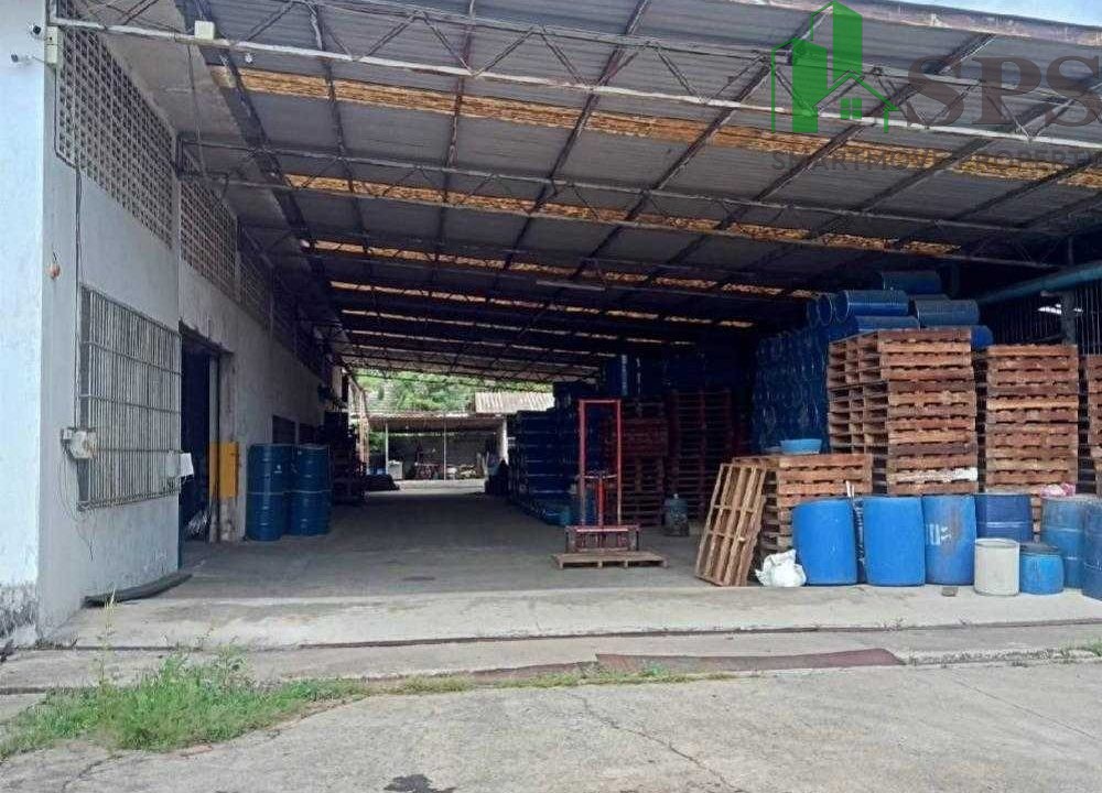 Factory for rent on Pu Chao Saming Phrai Road. (SPSAM847) 03