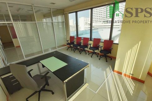 Office space for rent, Bangna Complex Building. (SPSAM882) 11