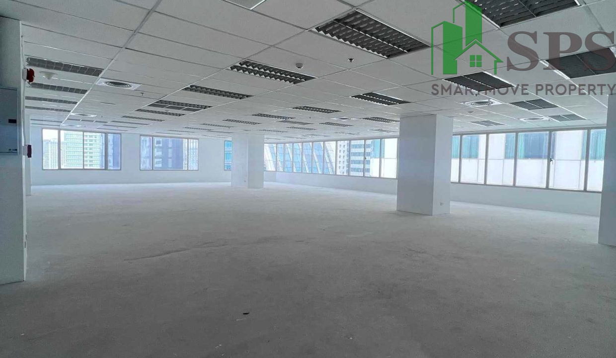 Office space for rent, Jasmine City Building. (SPSAM891) 03