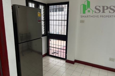 Townhome for rent in Soi Sukhumvit 101-1. (SPSAM921) 04