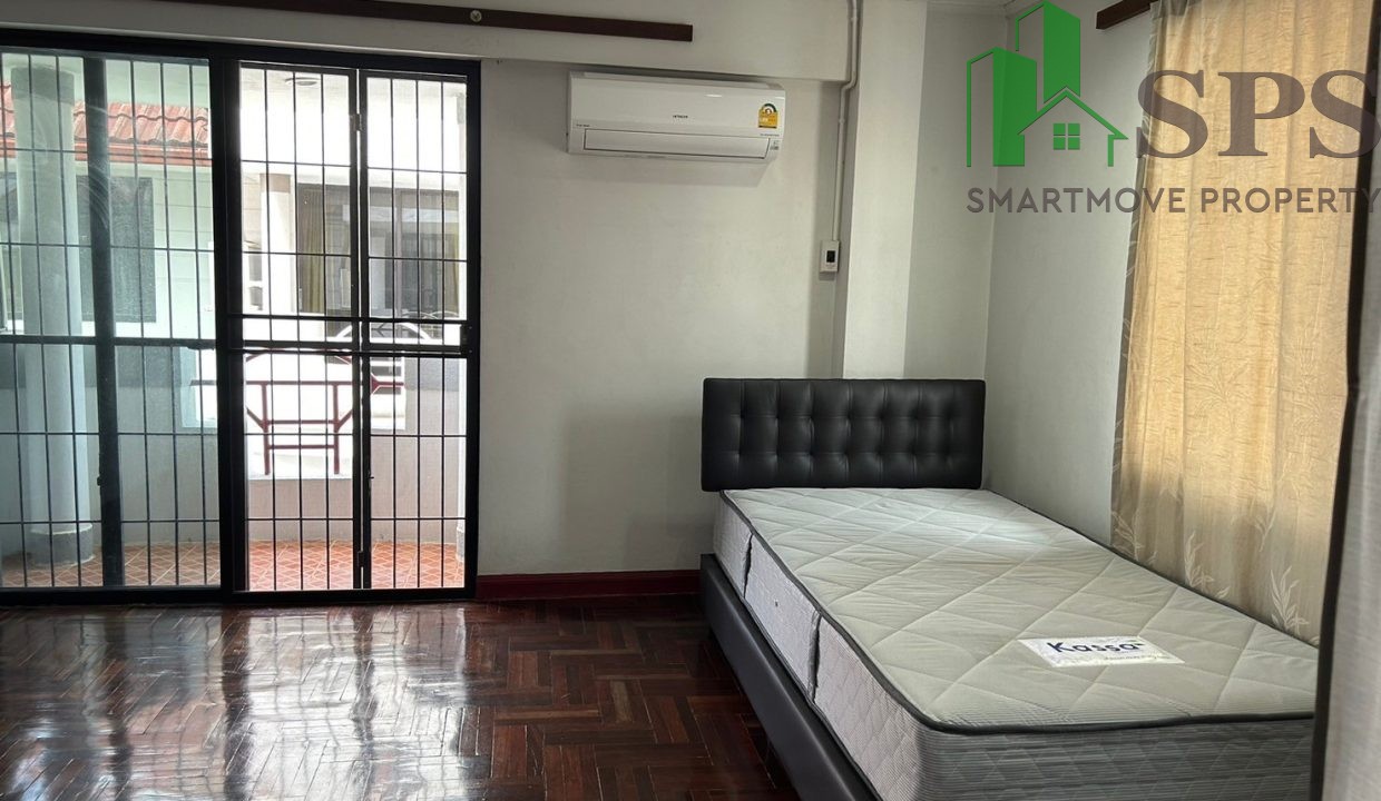 Townhome for rent in Soi Sukhumvit 101-1. (SPSAM921) 10