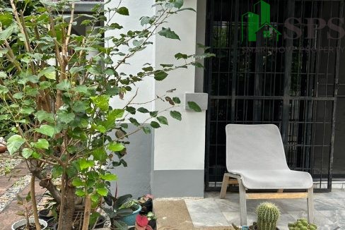 Townhome for rent in Soi Sukhumvit 101-1. (SPSAM921) 12