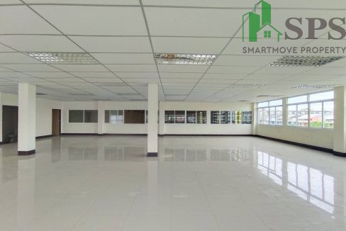 Warehouse and office for rent in Bang Phli, Samut Prakan. (SPSAM909) 14