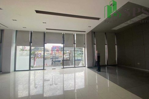 Space for rent near MRT Hua Lamphong.(SPSAM935) 01