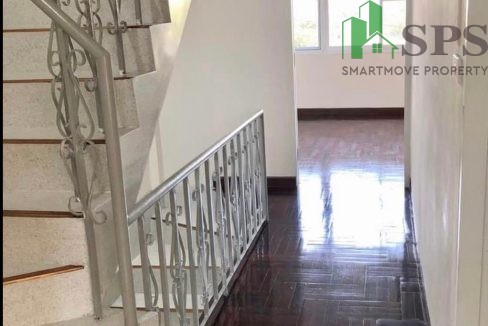 Townhome for rent in Soi Sukhumvit 65. (SPSAM943) 07