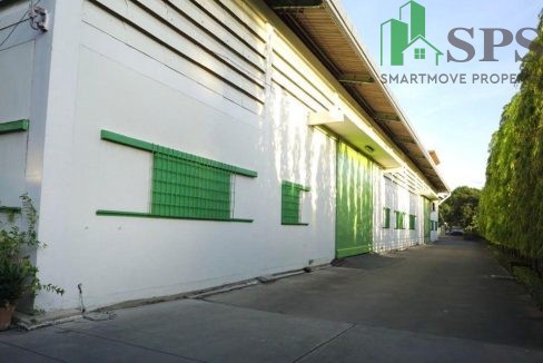 Warehouse and office for rent, next to Lat Krabang Road. (SPSAM995) 04