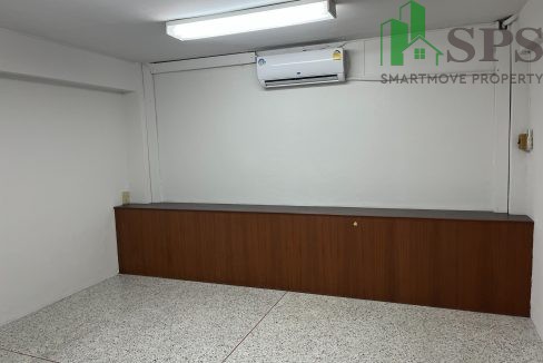 Commercial building for rent located in Soi Sukhumvit 63 (SPSAM1088) 12
