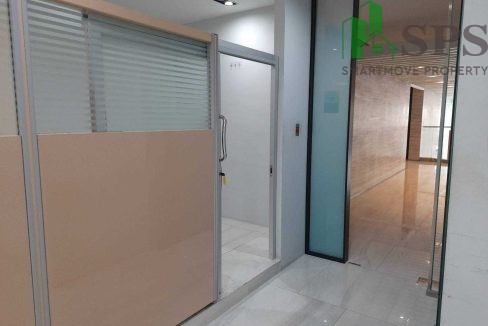 Office space for rent, Major Tower Building, Thonglor (SPSAM1189) 02