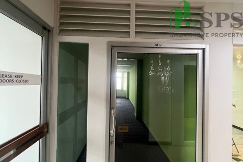 Office space for rent Kasemkij Building (SPSAM1330) 09