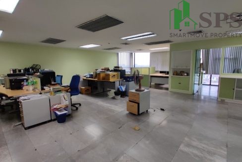 Office space for rent Sirinrat Building (SPSAM1229) 02