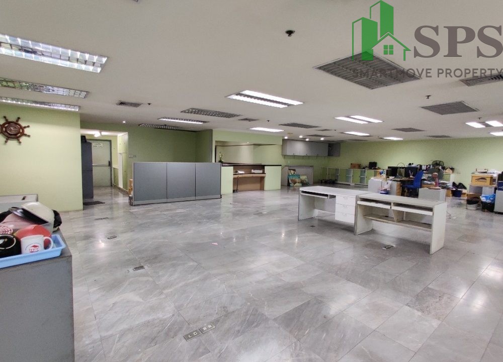 Office space for rent Sirinrat Building (SPSAM1229) 05