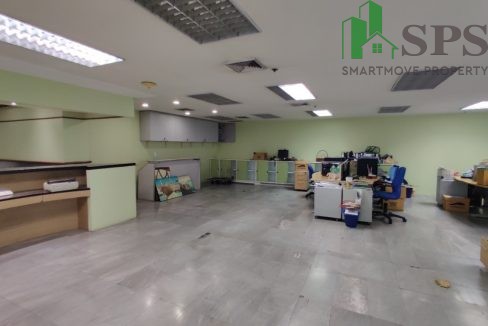 Office space for rent Sirinrat Building (SPSAM1229) 06