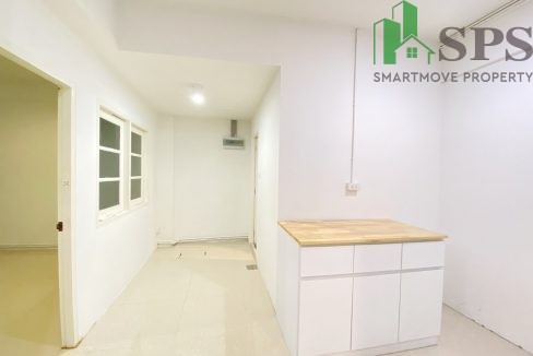 Office space for rent in Ekkamai (SPSAM1237) 04