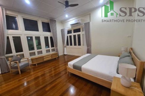 Single house for rent near BTS Phra Khanong (SPSAM1247) 13