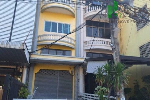 Townhome for rent located in Soi Sukhumvit 101 (SPSAM1214) 01