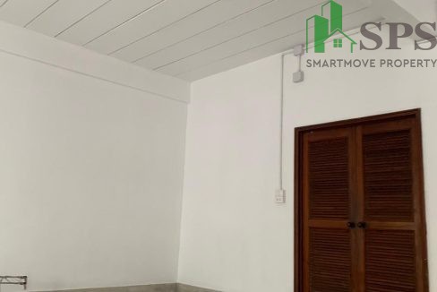 Townhouse for rent in Soi Sukhumvit 101-1 (SPSAM1325) 03