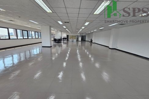 Office space for rent at sukhumvit 63 (SPSP526) 03