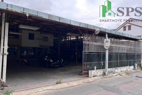 Warehouse + office for rent in Soi Sukhumvit 71 (SPSAM1428) 02
