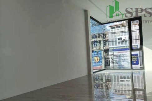 Commercial building modern style for rent located in Pattanakarn ( SPSEVE063 ) 07